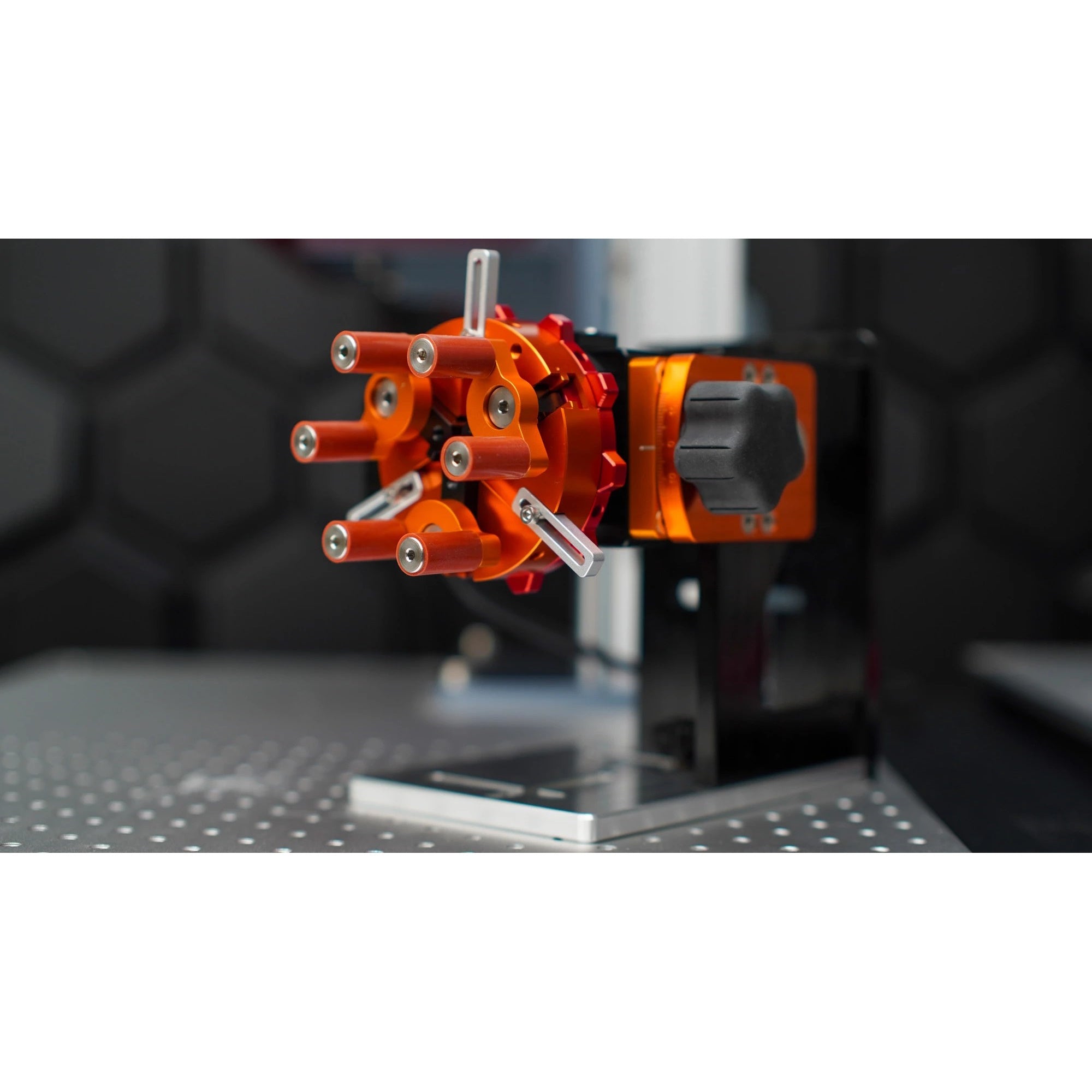 PiBurn_Galvo_Grip_A_Chuck_Rotary_for_Fiber_and_UV_Lasers_Feature